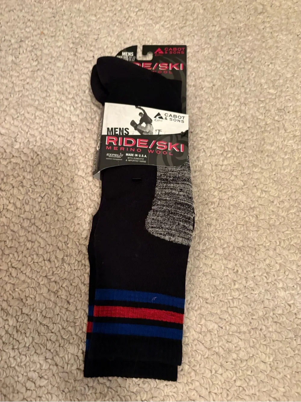 Cabot & Sons nwt $28 Merino Wool Ski & Ride Athletic Socks black size 10-13 Men’